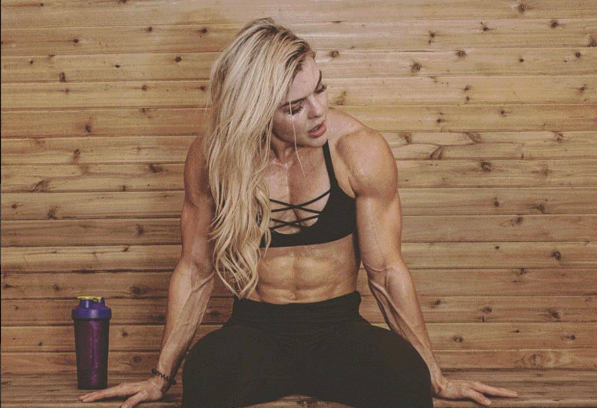 Brooke Ence 的 CrossFit锻炼策略和技巧