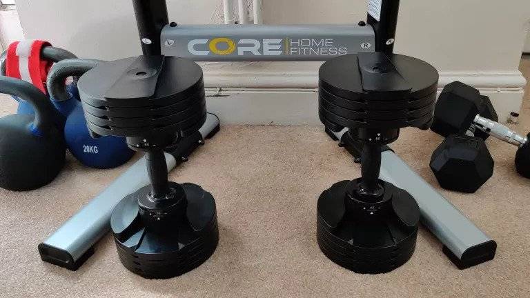 Core Fitness 可調(diào)啞鈴好不好？測(cè)評(píng)，值得不值得買？